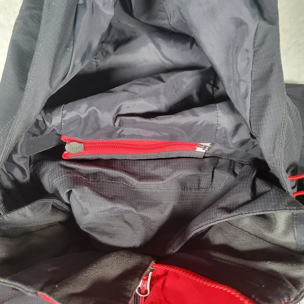 The North Face Rain Jacket Mens XL Red Gray HyVent Waterproof Hooded T495+T895 - Picture 13 of 16